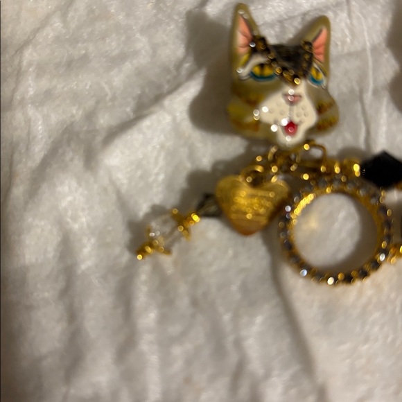 Lunch at the Ritz whimsical Cat Earrings with Gold Accents gorgeous - Picture 3 of 10